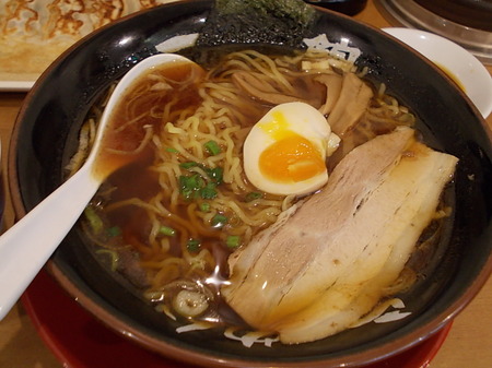 中華食堂一番館 中華そば 003.jpg