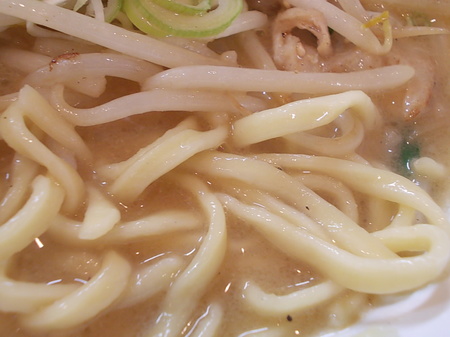 燕返し とんこつ味噌らぁめん 014.jpg